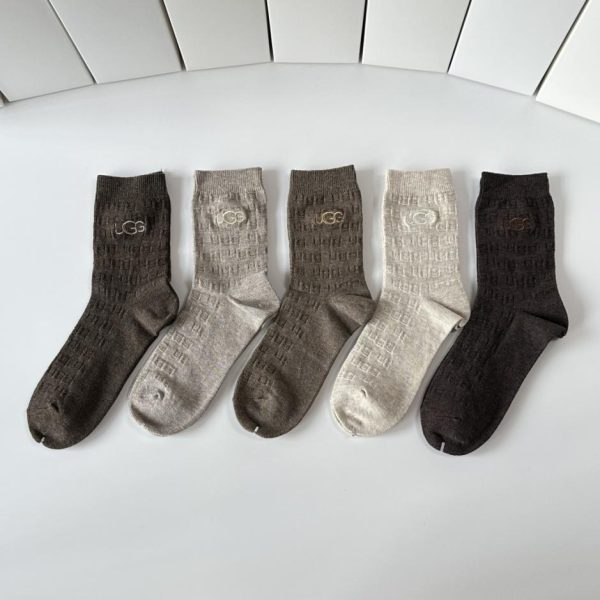 designer,replica,clothing,fake,1:1,lv,luxury,high quality UGG New Cashmere Embroidered Mid-Length Socks, 5 Pairs Per Box (TL0G4)
