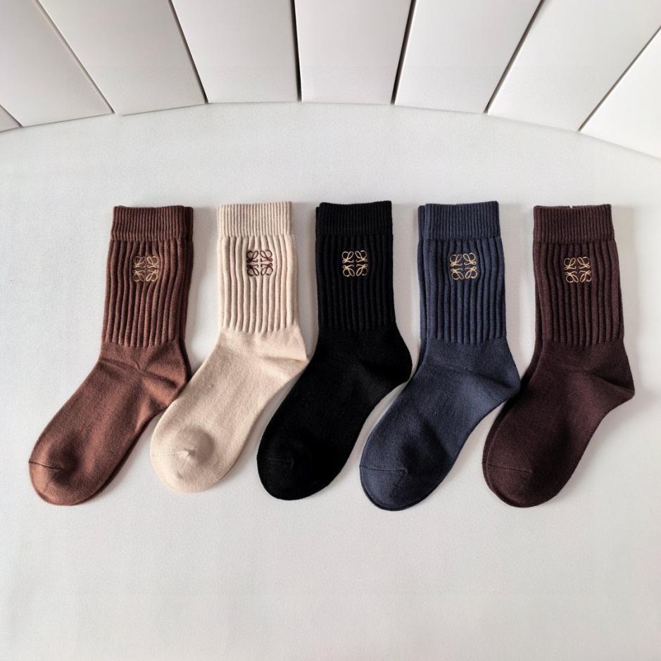 designer,replica,clothing,fake,1:1,lv,luxury,high quality LOEWE New Embroidered Cashmere Mid-Length Socks, 5 pairs per box (HQ1Z8) designer,replica,clothing,fake,1:1,lv,luxury,high quality LOEWE New Embroidered Cashmere Mid-Length Socks, 5 pairs per box (HQ1Z8)