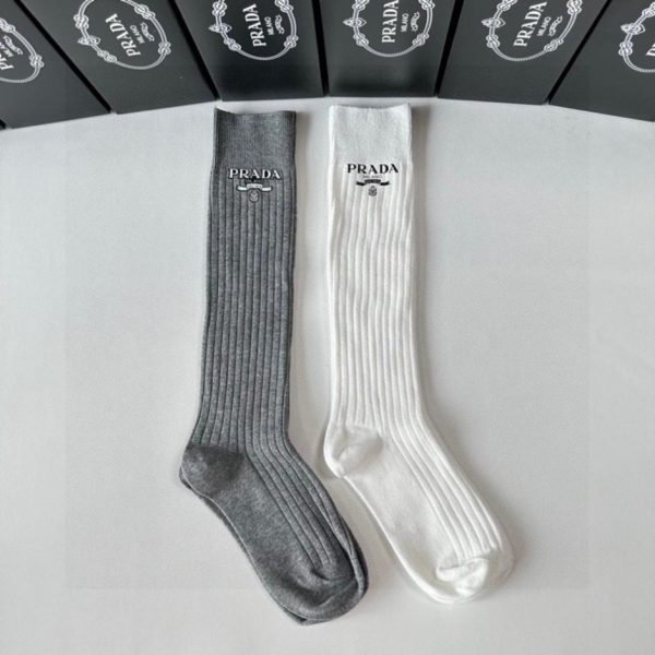 designer,replica,clothing,fake,1:1,lv,luxury,high quality PRADA is shipping its new luxury knee-high calf socks, two pairs per box (078OB).
