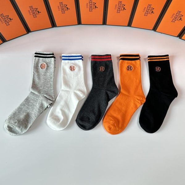 designer,replica,clothing,fake,1:1,lv,luxury,high quality Hermes new embroidered midi socks, five pairs per box (5L 90D)