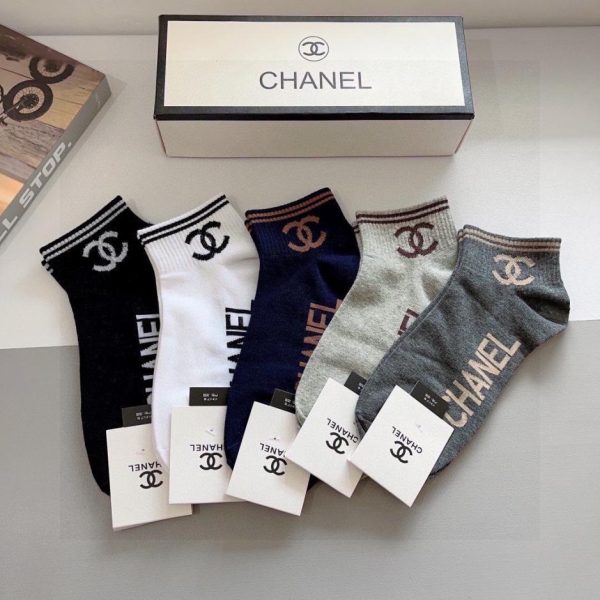 designer,replica,clothing,fake,1:1,lv,luxury,high quality (5 pairs per box) Chanel’s new high-end socks, lettered design, same style as those in boutiques, boat socks, designer brand for everyday wear (CJK1E)