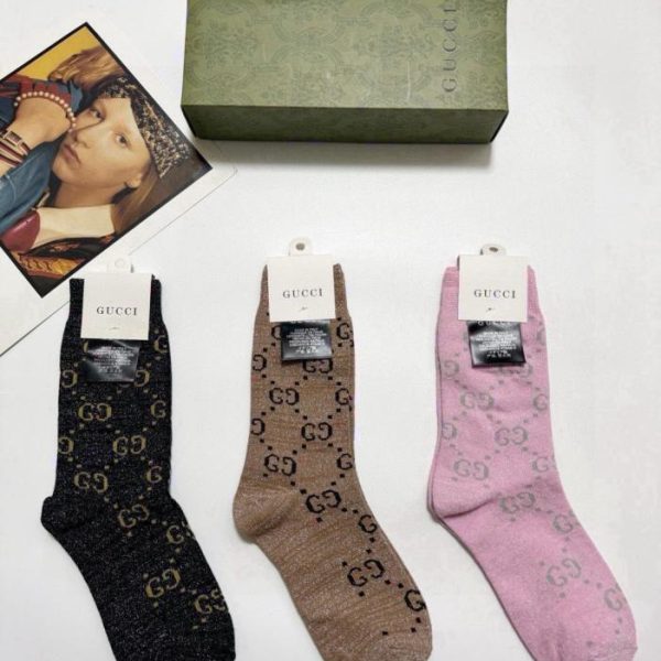 designer,replica,clothing,fake,1:1,lv,luxury,high quality 【3 pairs per box】GUCCI Gold and Silver Thread Mid-Calf Socks, Double Needle, Blended Gold and Silver Thread Material (1CVR1)