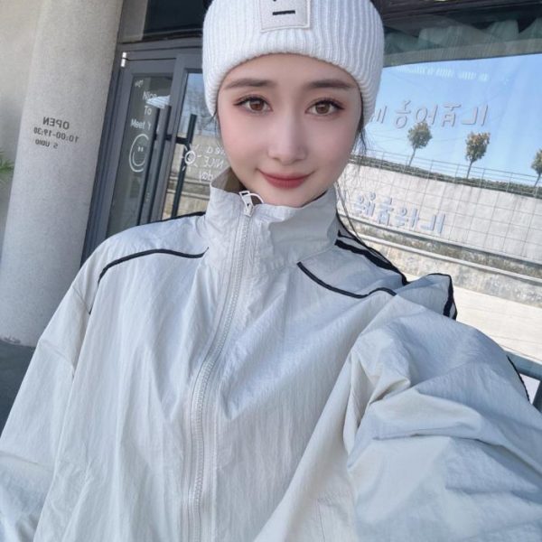 designer,replica,clothing,fake,1:1,lv,luxury,high quality Acne Studios’ new headband (4MLJU) is now available on their official website.