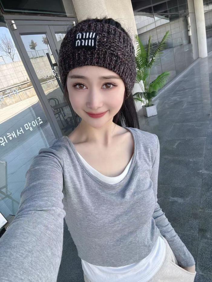designer,replica,clothing,fake,1:1,lv,luxury,high quality MiuMiu official website new headband (C56B2) designer,replica,clothing,fake,1:1,lv,luxury,high quality MiuMiu official website new headband (C56B2)