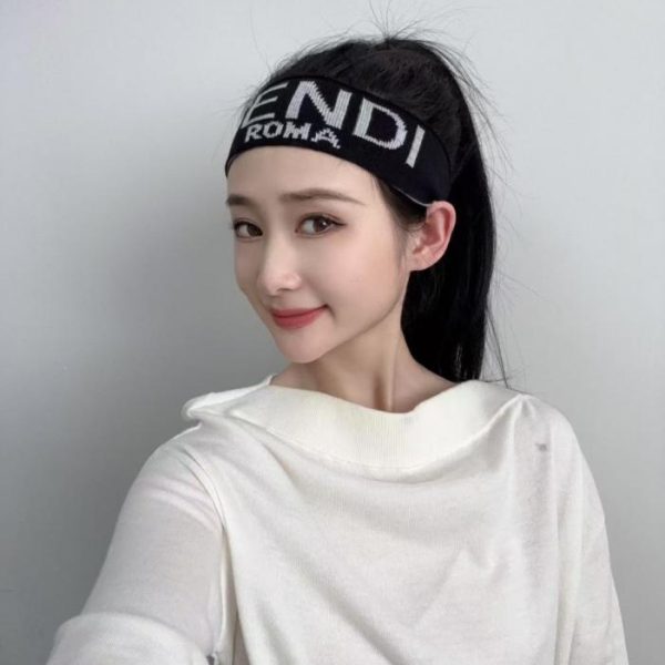 designer,replica,clothing,fake,1:1,lv,luxury,high quality FENDI official website headband, fitness headband, styling headband (8LMXT)