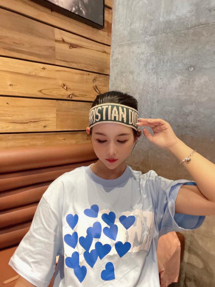 designer,replica,clothing,fake,1:1,lv,luxury,high quality Authentic DIOR headband, fitness headband, styling headband (U47EW) designer,replica,clothing,fake,1:1,lv,luxury,high quality Authentic DIOR headband, fitness headband, styling headband (U47EW)