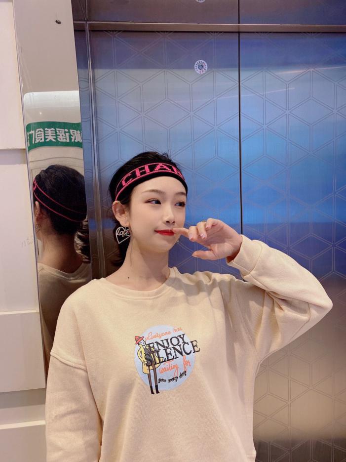designer,replica,clothing,fake,1:1,lv,luxury,high quality Authentic CHANEL headband, fitness headband, styling headband (JRH88) designer,replica,clothing,fake,1:1,lv,luxury,high quality Authentic CHANEL headband, fitness headband, styling headband (JRH88)