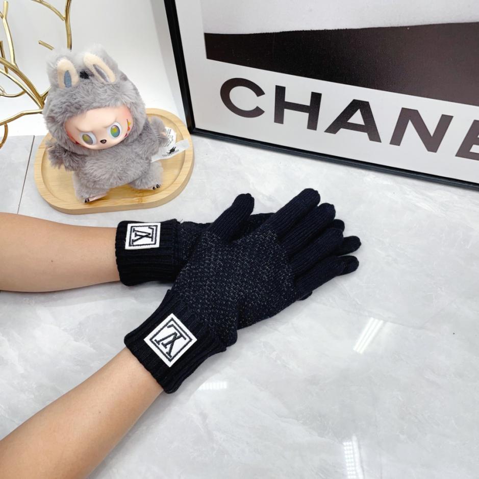 designer,replica,clothing,fake,1:1,lv,luxury,high quality Louis Vuitton’s new Damier pattern gloves (ZBA2N) designer,replica,clothing,fake,1:1,lv,luxury,high quality Louis Vuitton’s new Damier pattern gloves (ZBA2N)