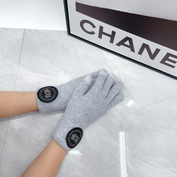 designer,replica,clothing,fake,1:1,lv,luxury,high quality Canada Goose wool gloves (DYAJU)