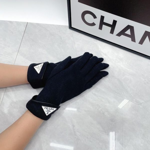designer,replica,clothing,fake,1:1,lv,luxury,high quality Prada Women’s Lambskin Gloves (2NFAT)