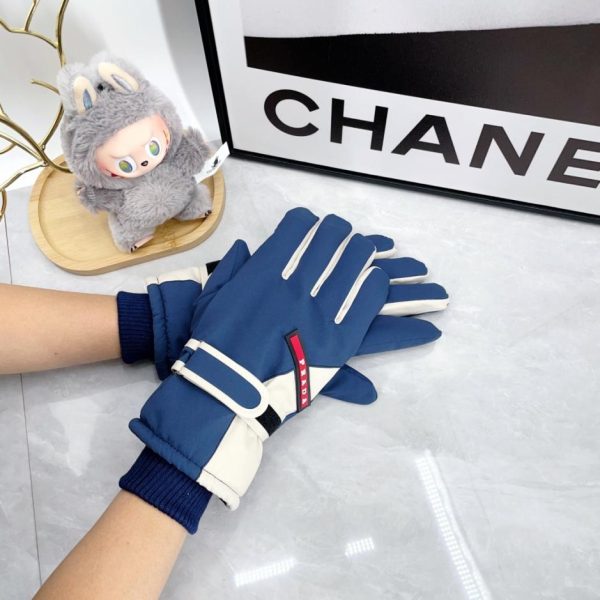 designer,replica,clothing,fake,1:1,lv,luxury,high quality Prada Men’s Gloves (8R9OC)