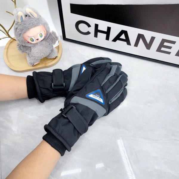 designer,replica,clothing,fake,1:1,lv,luxury,high quality Prada Men’s Gloves (G8N47)