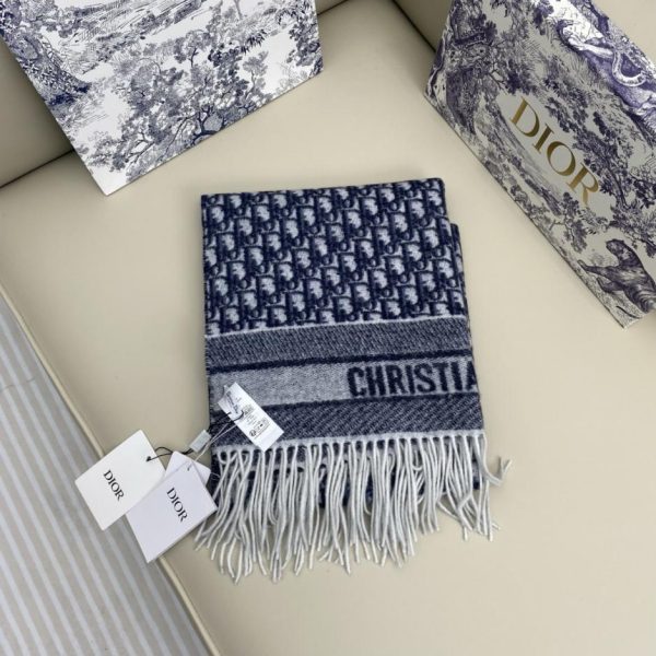 designer,replica,clothing,fake,1:1,lv,luxury,high quality Dior New Edition Bookmark Reversible Shawl, Light Grey, 100% Cashmere (7XBKQ)