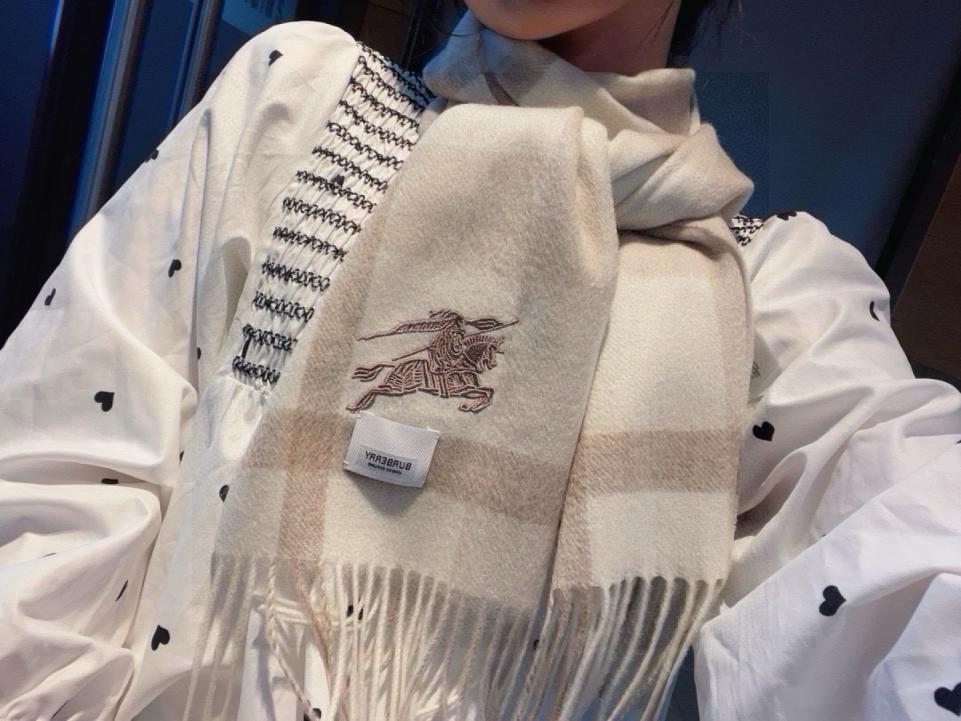 designer,replica,clothing,fake,1:1,lv,luxury,high quality Burberry cashmere and wool blend scarf (662A5) designer,replica,clothing,fake,1:1,lv,luxury,high quality Burberry cashmere and wool blend scarf (662A5)