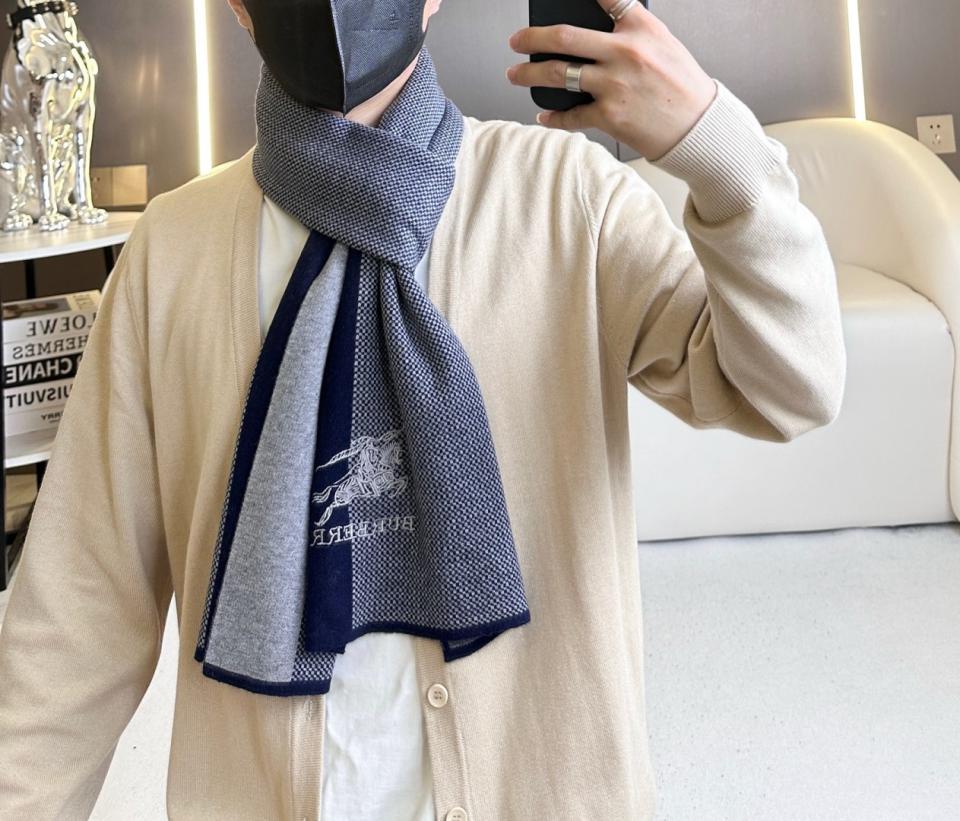 designer,replica,clothing,fake,1:1,lv,luxury,high quality Burberry premium men’s scarf in classic equestrian check (M10CQ) designer,replica,clothing,fake,1:1,lv,luxury,high quality Burberry premium men’s scarf in classic equestrian check (M10CQ)