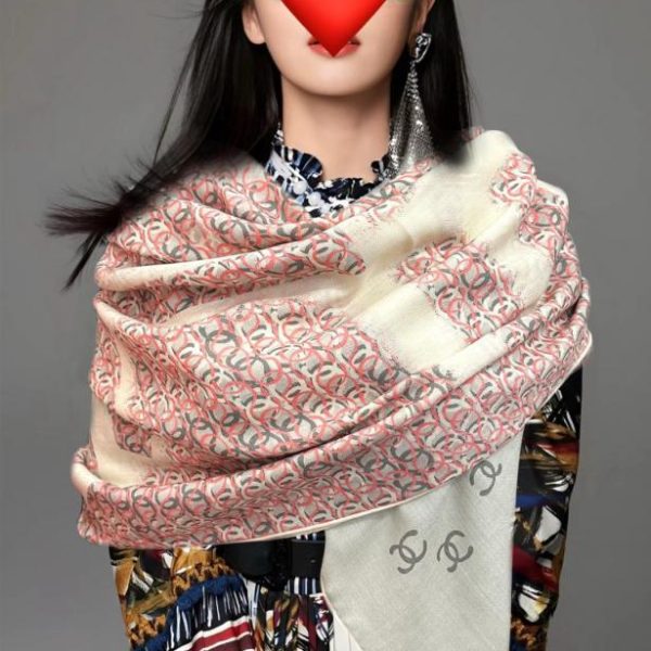 designer,replica,clothing,fake,1:1,lv,luxury,high quality Chanel New Reversible Tone-on Classic Double C Scarf (338 x 9 cm)