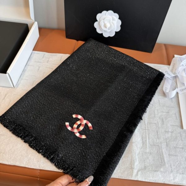 designer,replica,clothing,fake,1:1,lv,luxury,high quality Chanel scarf (8NM17)