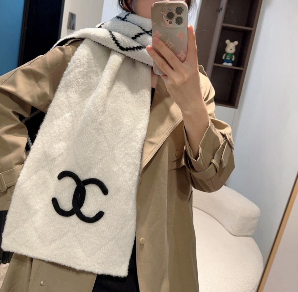 designer,replica,clothing,fake,1:1,lv,luxury,high quality CHANEL Autumn/Winter New Knitted Scarf/Cashmere Knitted Long Scarf (B18EO) designer,replica,clothing,fake,1:1,lv,luxury,high quality CHANEL Autumn/Winter New Knitted Scarf/Cashmere Knitted Long Scarf (B18EO)