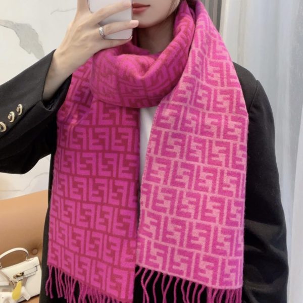 designer,replica,clothing,fake,1:1,lv,luxury,high quality New and exquisite item!! Fendi monogram FF letter scarf (6M92U)