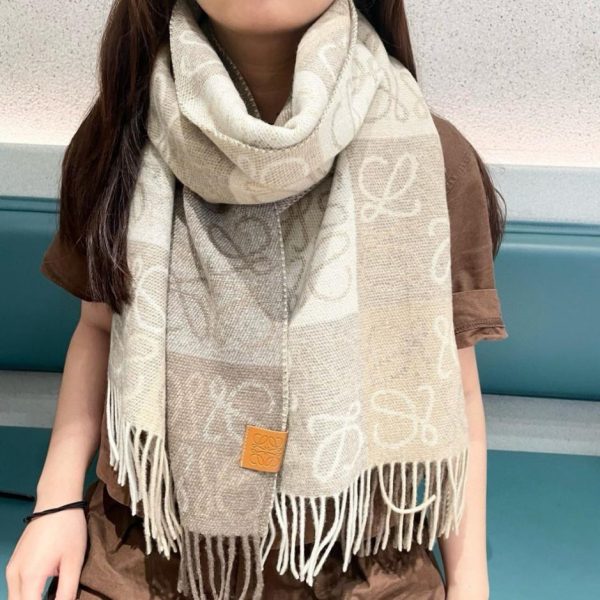 designer,replica,clothing,fake,1:1,lv,luxury,high quality LOEWE striped long scarf, top-tier unisex style (EB3Z9)