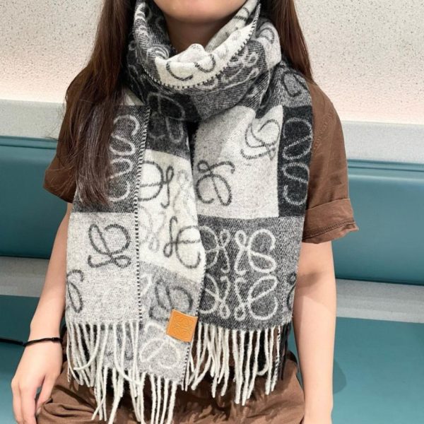 designer,replica,clothing,fake,1:1,lv,luxury,high quality LOEWE striped long scarf, top-quality unisex style (N38N4)