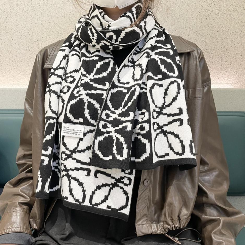 designer,replica,clothing,fake,1:1,lv,luxury,high quality LOEWE official website introduces new double-sided cashmere scarf (BOLFR). designer,replica,clothing,fake,1:1,lv,luxury,high quality LOEWE official website introduces new double-sided cashmere scarf (BOLFR).