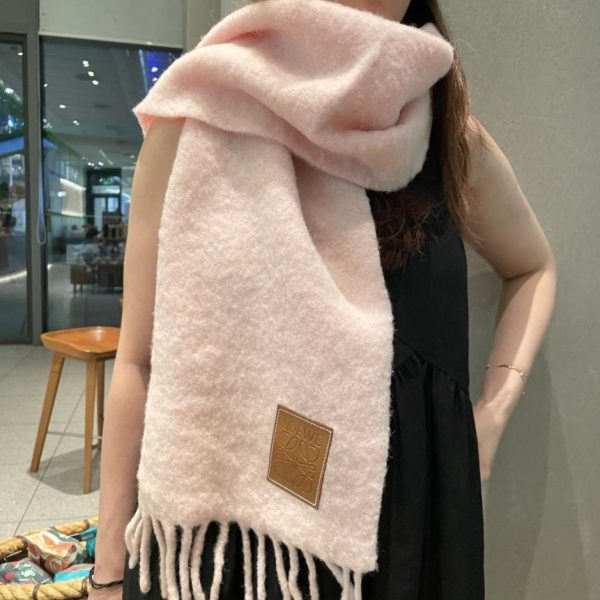 designer,replica,clothing,fake,1:1,lv,luxury,high quality Loewe’s new mohair scarf (2JG1U)
