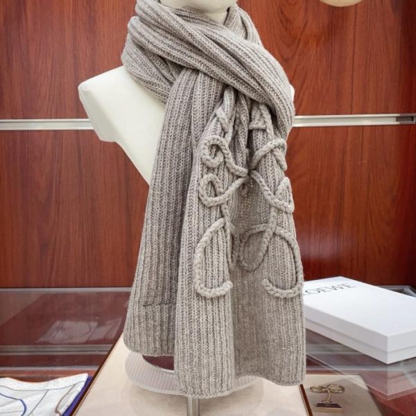 designer,replica,clothing,fake,1:1,lv,luxury,high quality [Gold Thread Style] LOEWE’s Latest Knitted Collection – Solid Color Knitted Scarf (RYIDE)