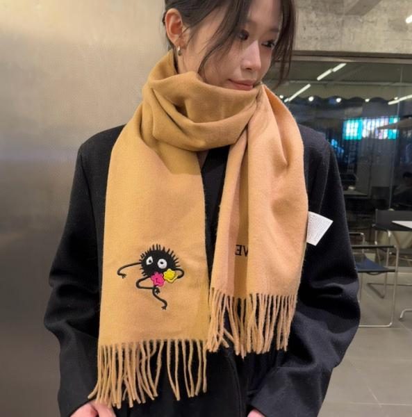 designer,replica,clothing,fake,1:1,lv,luxury,high quality Loewe’s new Little Virus series reversible scarf (VUK5K)