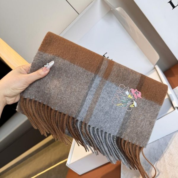 designer,replica,clothing,fake,1:1,lv,luxury,high quality Loewe scarf (LLDCN)