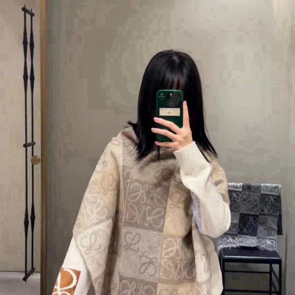 designer,replica,clothing,fake,1:1,lv,luxury,high quality Loewe two-tone checkered scarf (DR880)