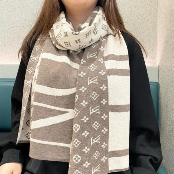 designer,replica,clothing,fake,1:1,lv,luxury,high quality LV High-Quality Cashmere Scarf for Couples (CN1OG)