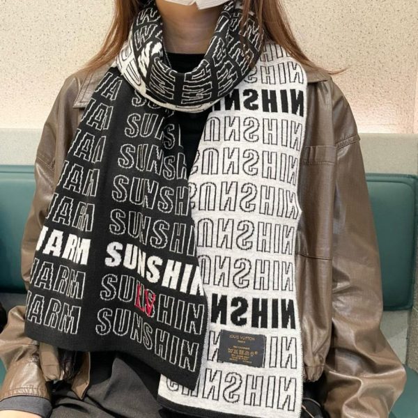 designer,replica,clothing,fake,1:1,lv,luxury,high quality LV high-quality cashmere scarf for couples (KEQST)