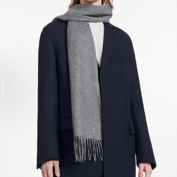 designer,replica,clothing,fake,1:1,lv,luxury,high quality Louis Vuitton’s latest lambswool scarf (ZF6IZ) from the official website.