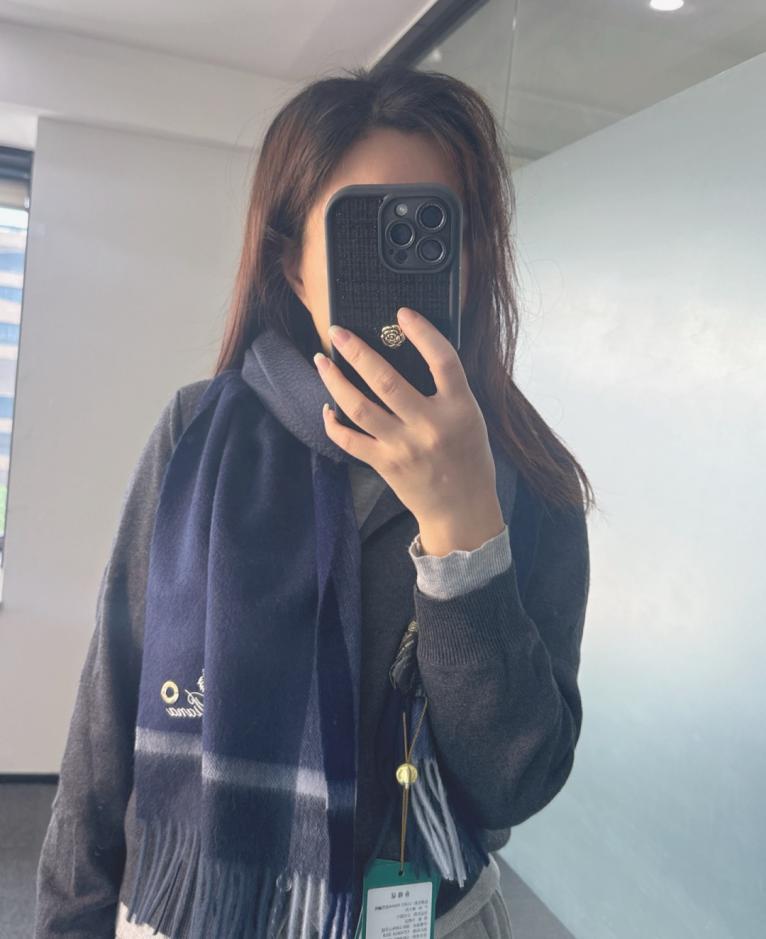 designer,replica,clothing,fake,1:1,lv,luxury,high quality Loro Piana Autumn/Winter New Arrival: Premium Cashmere Water Ripple Check Scarf (SIXYI) designer,replica,clothing,fake,1:1,lv,luxury,high quality Loro Piana Autumn/Winter New Arrival: Premium Cashmere Water Ripple Check Scarf (SIXYI)