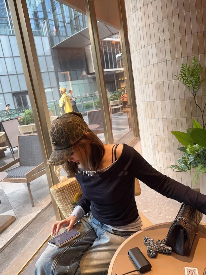 designer,replica,clothing,fake,1:1,lv,luxury,high quality Vivienne Westwood leopard print bucket cap baseball cap (44T66) designer,replica,clothing,fake,1:1,lv,luxury,high quality Vivienne Westwood leopard print bucket cap baseball cap (44T66)
