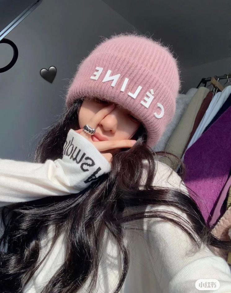 designer,replica,clothing,fake,1:1,lv,luxury,high quality CELINE Fall/Winter Angora Rabbit Fur and Wool Knitted Thick Turn-Up Brim Beanie (DI1LL) designer,replica,clothing,fake,1:1,lv,luxury,high quality CELINE Fall/Winter Angora Rabbit Fur and Wool Knitted Thick Turn-Up Brim Beanie (DI1LL)