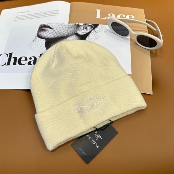 designer,replica,clothing,fake,1:1,lv,luxury,high quality Arc’teryx high-quality knitted beanie, latest autumn/winter style, couple’s knitted beanie (2X0N7)