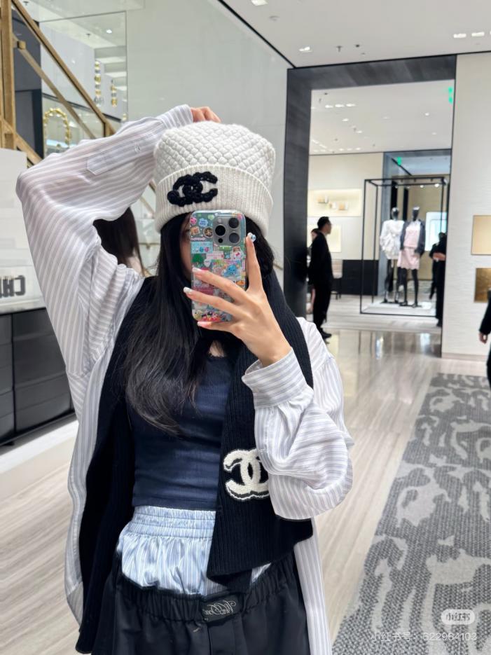 designer,replica,clothing,fake,1:1,lv,luxury,high quality CHANEL Fall/Winter New Knitted Beanie (U5HOZ) designer,replica,clothing,fake,1:1,lv,luxury,high quality CHANEL Fall/Winter New Knitted Beanie (U5HOZ)