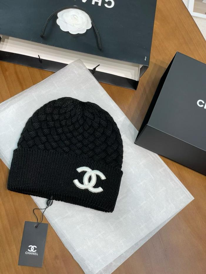 designer,replica,clothing,fake,1:1,lv,luxury,high quality CHANEL Knit Beanie in Black, White, and Pink (KL0K5) designer,replica,clothing,fake,1:1,lv,luxury,high quality CHANEL Knit Beanie in Black, White, and Pink (KL0K5)