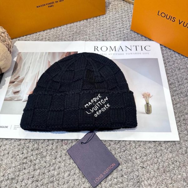 designer,replica,clothing,fake,1:1,lv,luxury,high quality Louis Vuitton knitted beanie, unisex style (WQA25)