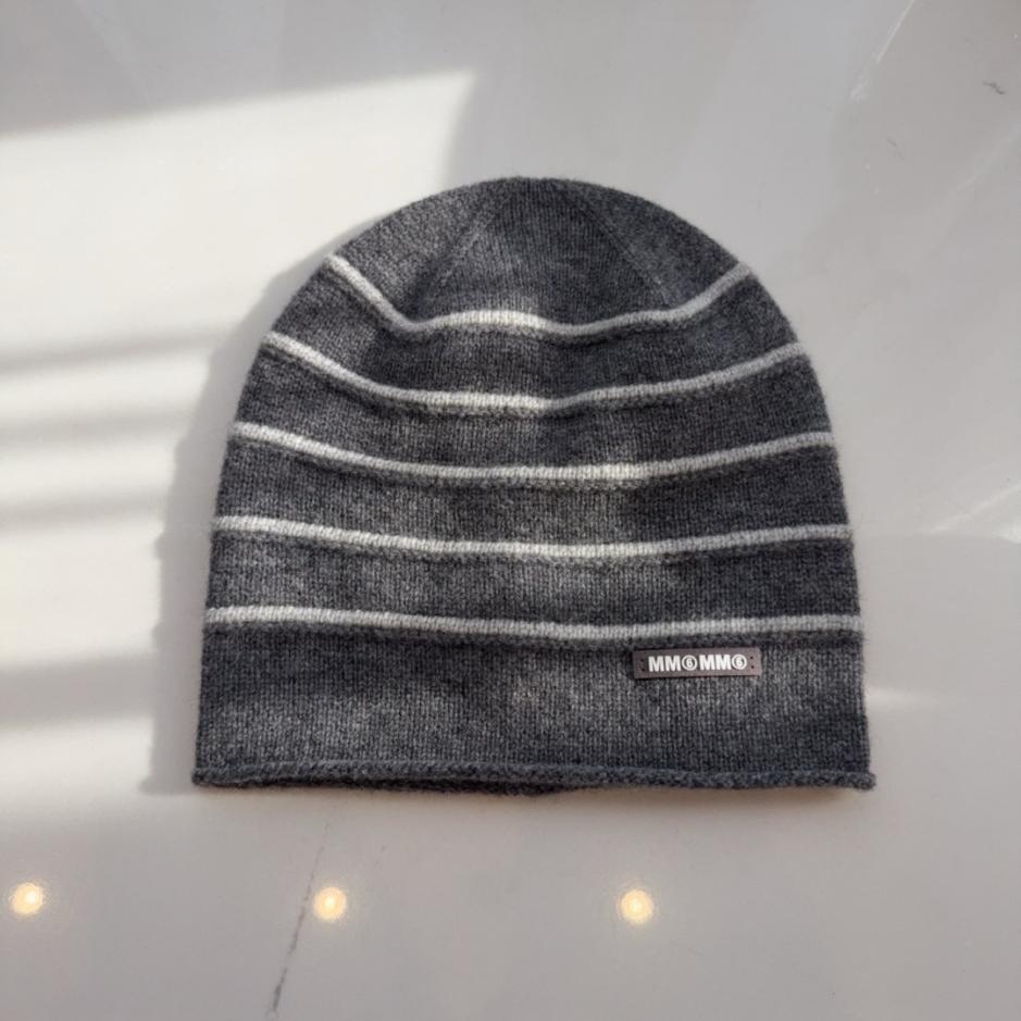 designer,replica,clothing,fake,1:1,lv,luxury,high quality Margiela’s new striped color-blocked slouch hat (1JME4) designer,replica,clothing,fake,1:1,lv,luxury,high quality Margiela’s new striped color-blocked slouch hat (1JME4)