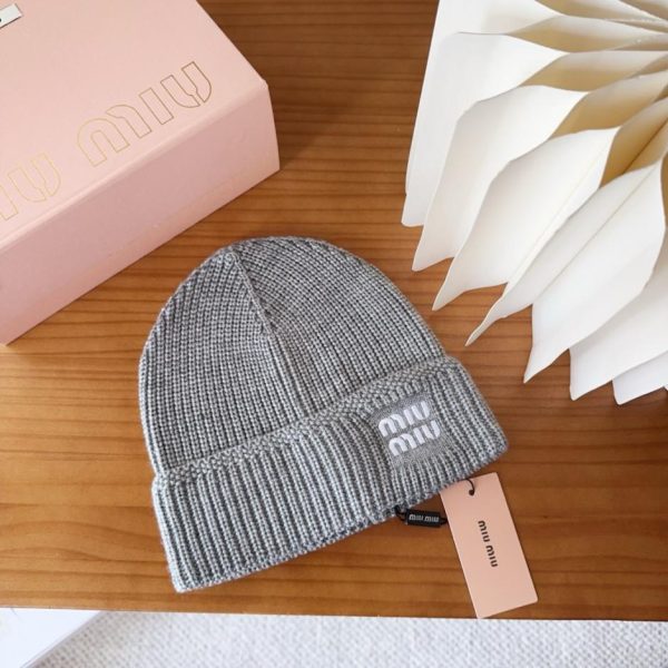 designer,replica,clothing,fake,1:1,lv,luxury,high quality MIUMIU Knit Hat, Classic Colors, Unisex (Size 36DEE)