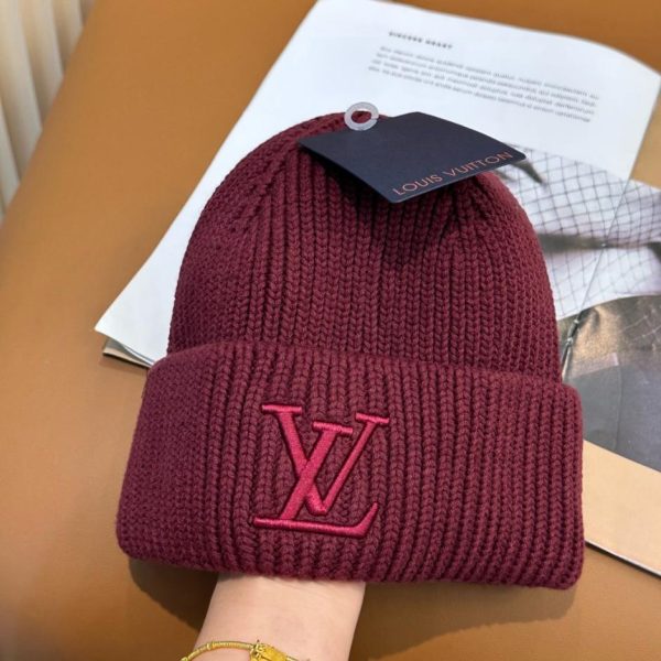 designer,replica,clothing,fake,1:1,lv,luxury,high quality Louis Vuitton Embroidered Logo Knitted Beanie, Unisex (AEOLN)