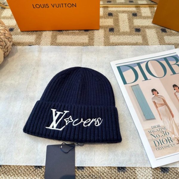 designer,replica,clothing,fake,1:1,lv,luxury,high quality LV Embroidered Logo Knitted Beanie, Unisex (QCI0U)