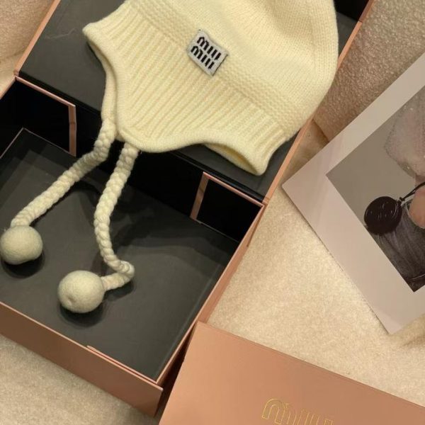 designer,replica,clothing,fake,1:1,lv,luxury,high quality MIUMIU Knitted Earflap Beanie (VD8I7)