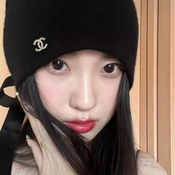designer,replica,clothing,fake,1:1,lv,luxury,high quality Chanel’s new cashmere knit slouch hat (A5HXL)