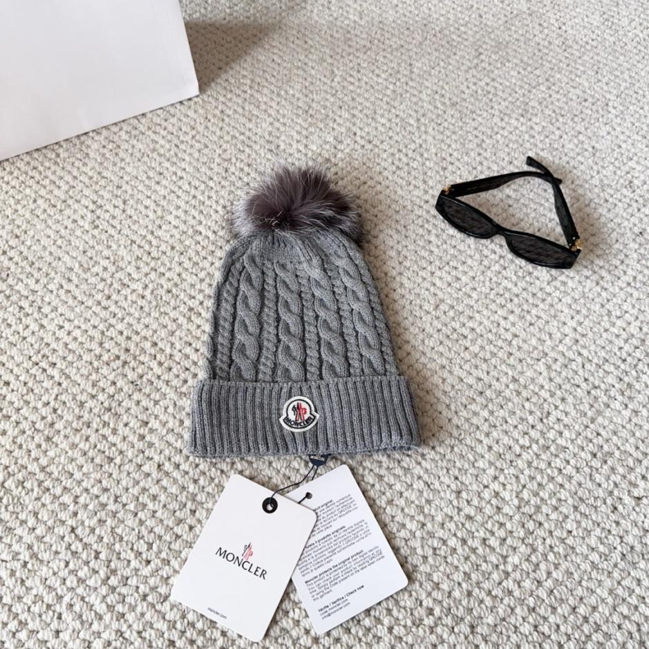 designer,replica,clothing,fake,1:1,lv,luxury,high quality Moncler Fall/Winter Women’s Wool Knitted Hat with a Soft, Cozy Cashmere Texture (UG98Y) designer,replica,clothing,fake,1:1,lv,luxury,high quality Moncler Fall/Winter Women’s Wool Knitted Hat with a Soft, Cozy Cashmere Texture (UG98Y)