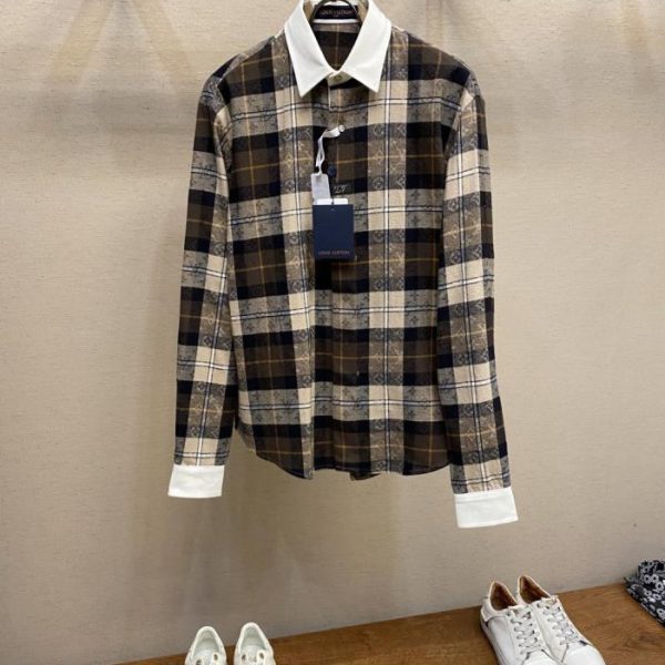 designer,replica,clothing,fake,1:1,lv,luxury,high quality LV Color-blocked Flannel Long-Sleeve Polo Shirt with Lapel (BZ28T)