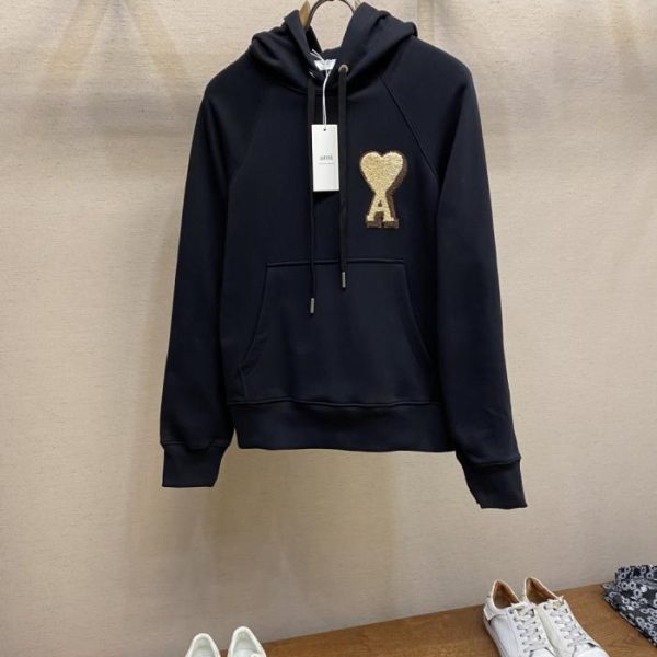 designer,replica,clothing,fake,1:1,lv,luxury,high quality AMI Early Autumn New Arrival: Unisex Black and Gold Series 3D Terry Embroidered Heart Raglan Sweatshirt (N3CCW)